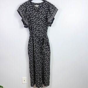 Max studio floral wide leg lightweight jumpsuit size medium